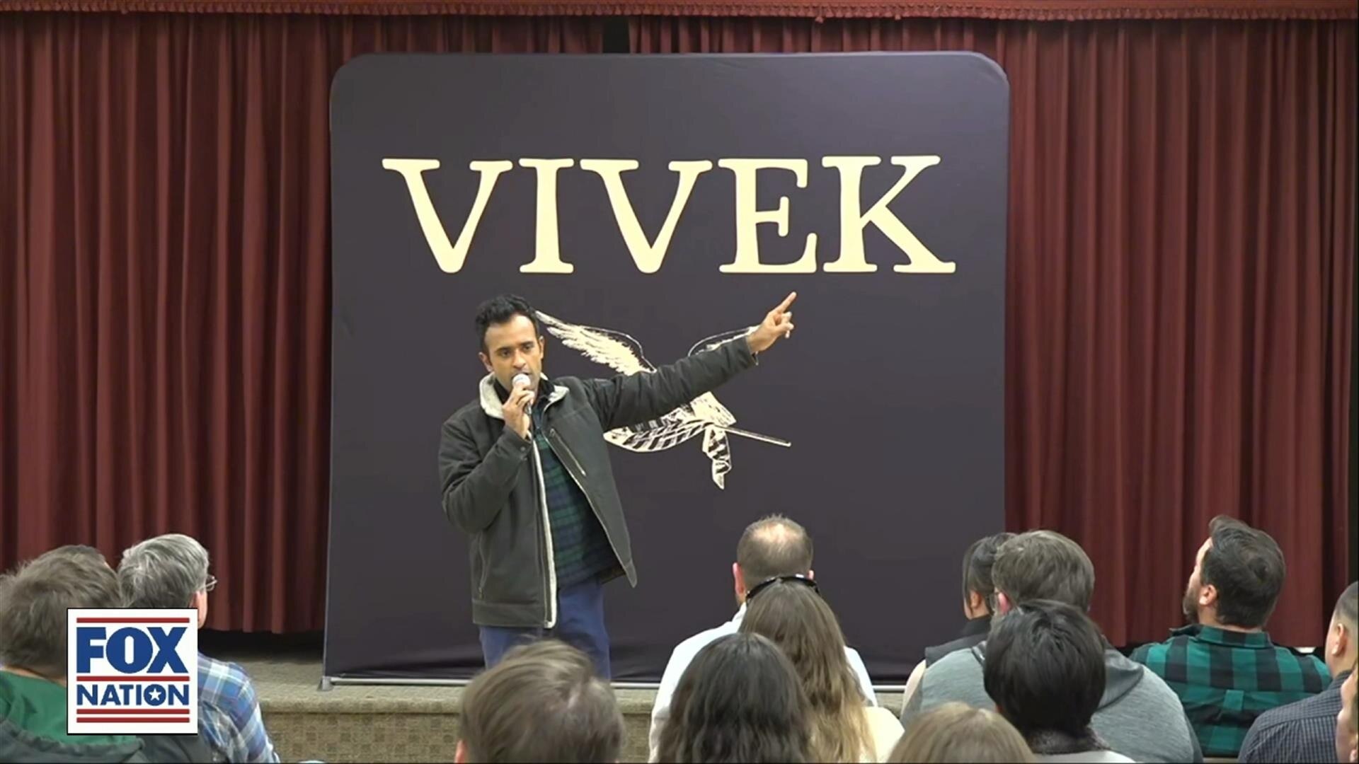 Vivek Ramaswamy: Pella, IA