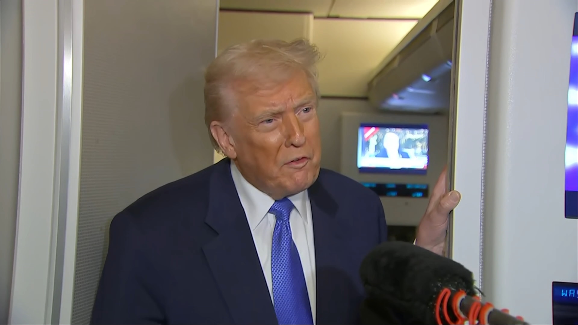 (3/9) President Trump Takes Questions on AF1