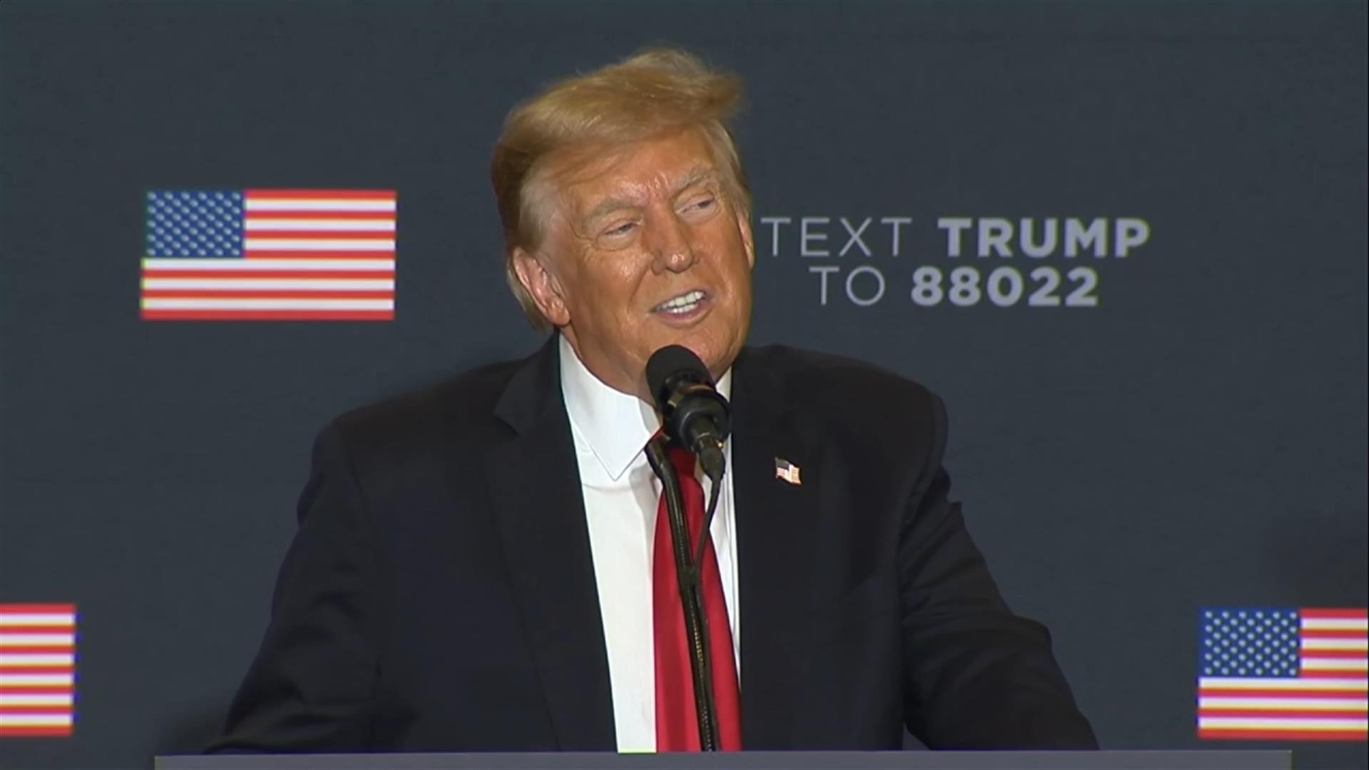 Donald Trump: Coralville, IA