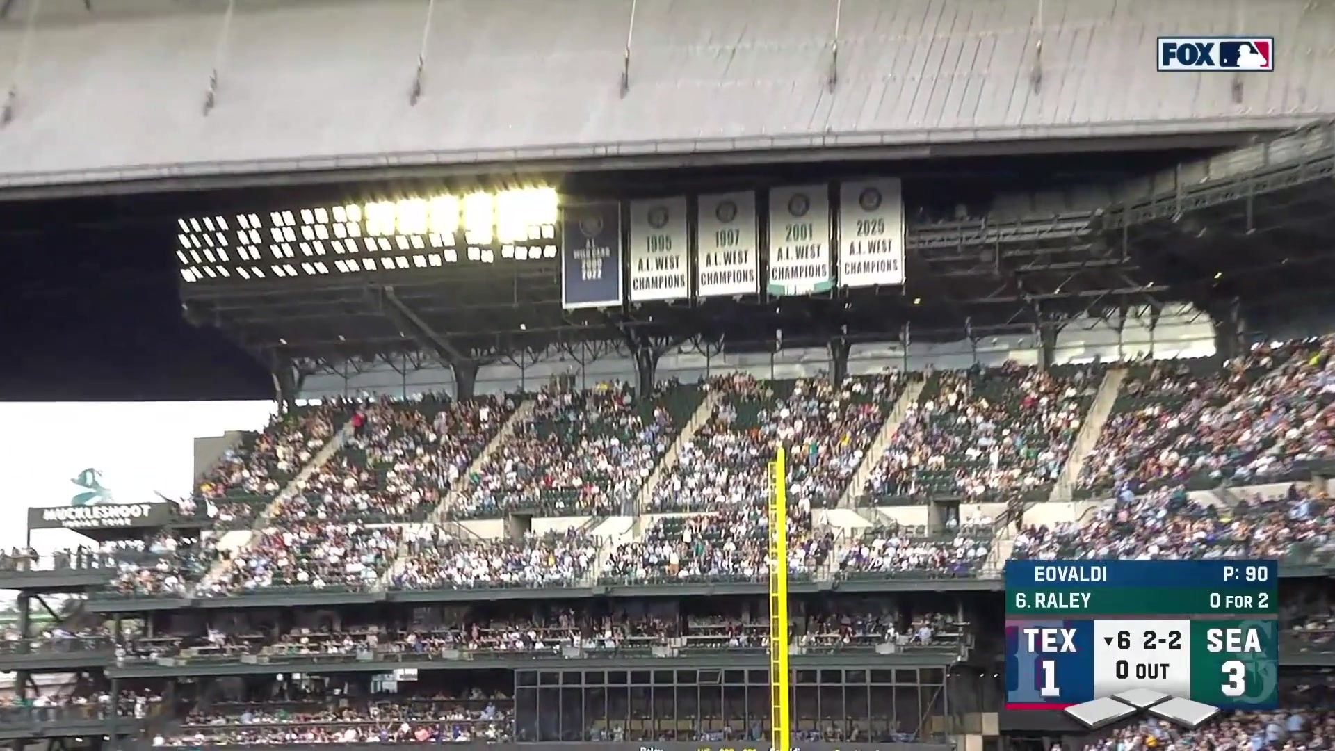 Luke Raley Blasts Solo Home Run to Right Field