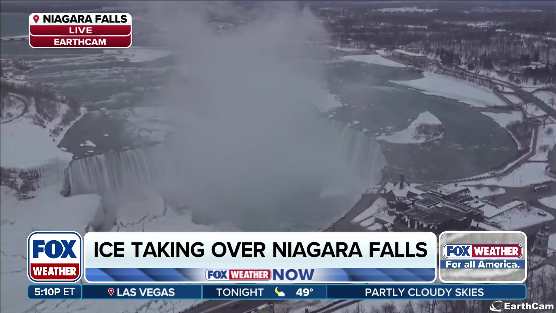 Niagara Falls freezes over, drawing visitors to winter wonderland