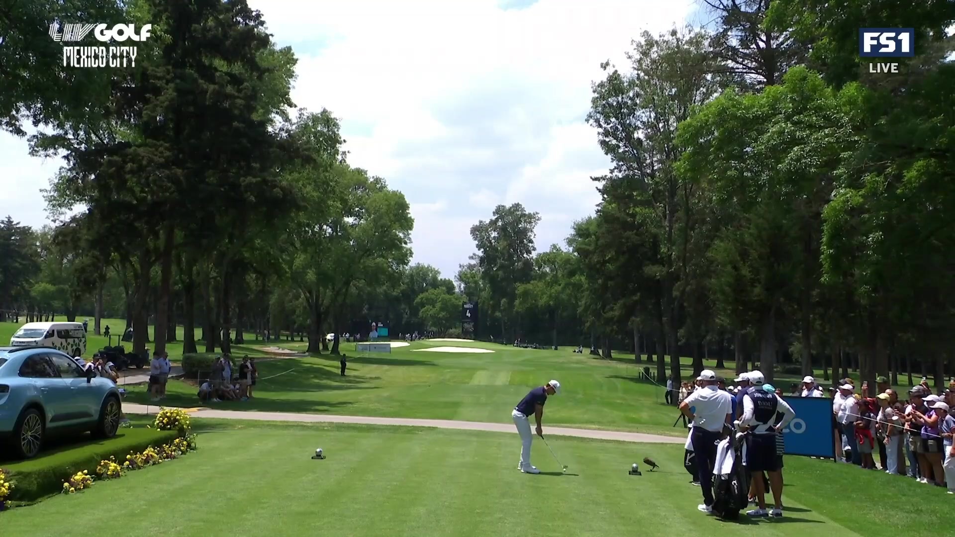 Joaquin Niemann hits epic hole-in-one at LIV Golf Mexico City