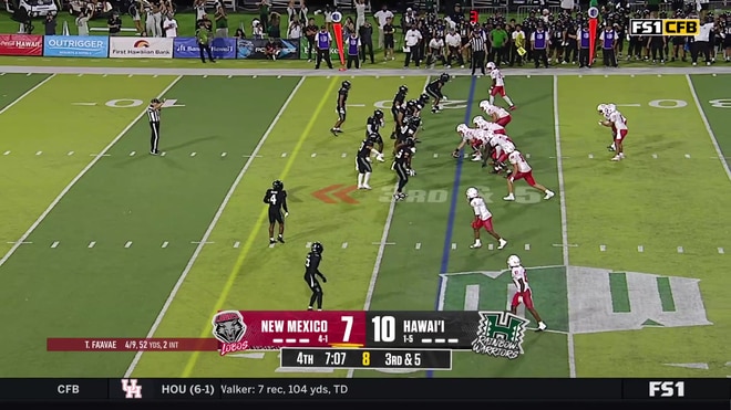 Toa Fa'avae rushes for a 21-yard touchdown
