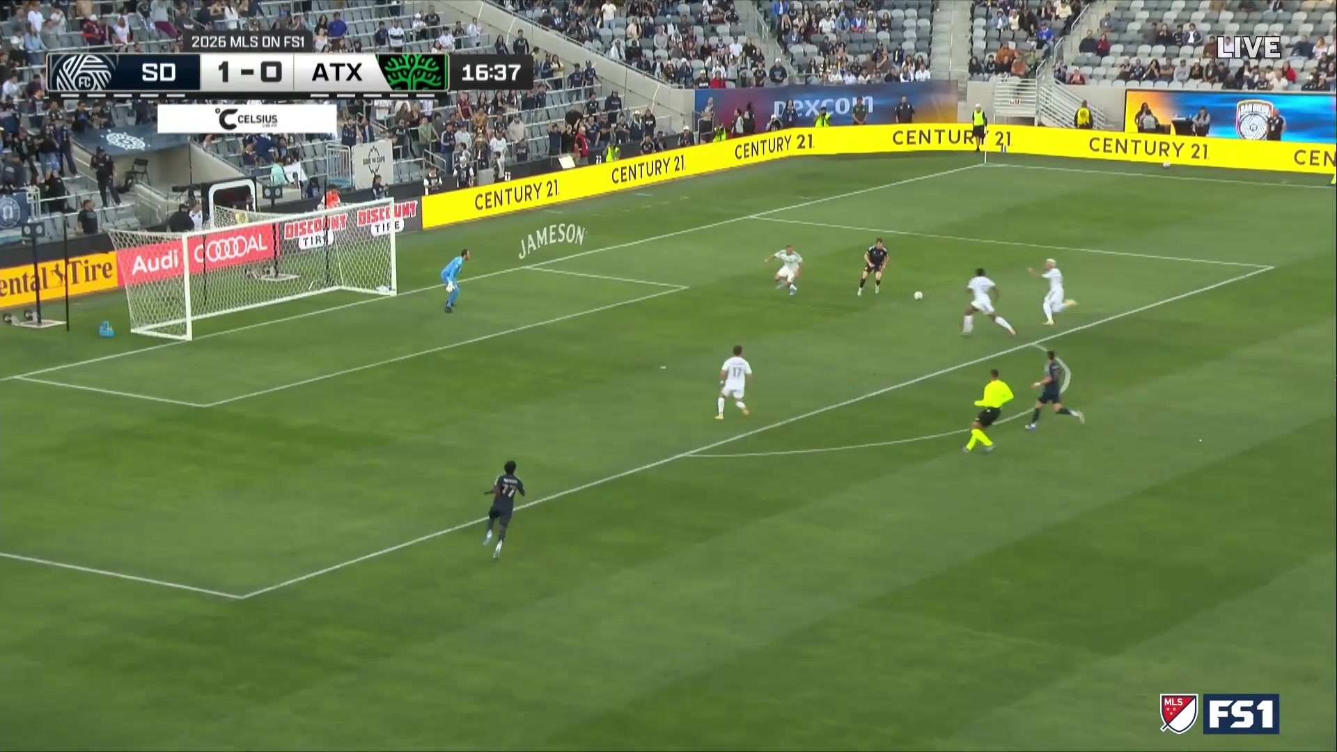 Anders Dreyer scores his second goal to extend San Diego FC's lead