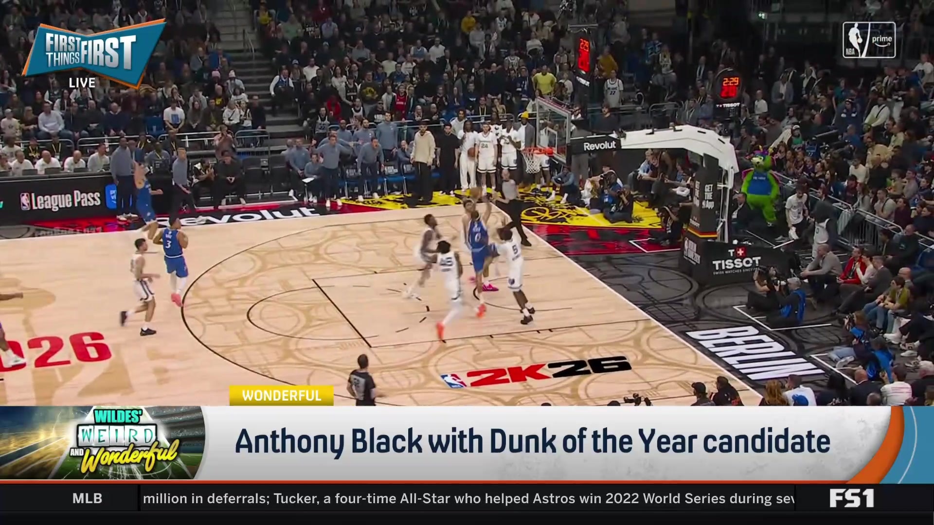 Anthony Black's dunk considered a 'Dunk of the Year' candidate