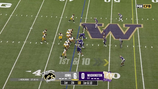 Kamari Moulton rushes for a 56-yard touchdown