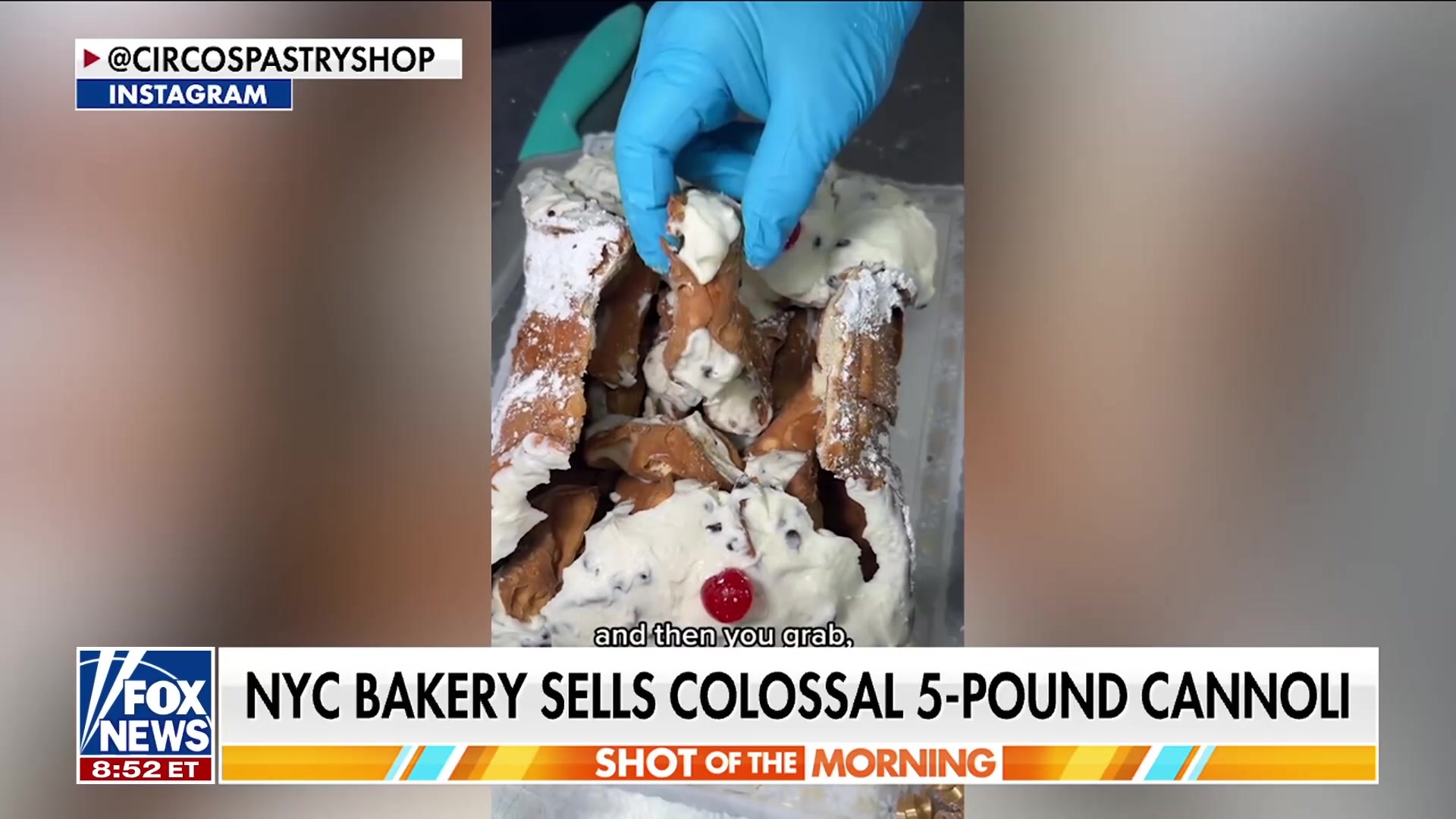 NYC bakery sells colossal 5-pound cannoli that serves a whole family