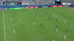 Lionel Messi scores to put Argentina up 1-0