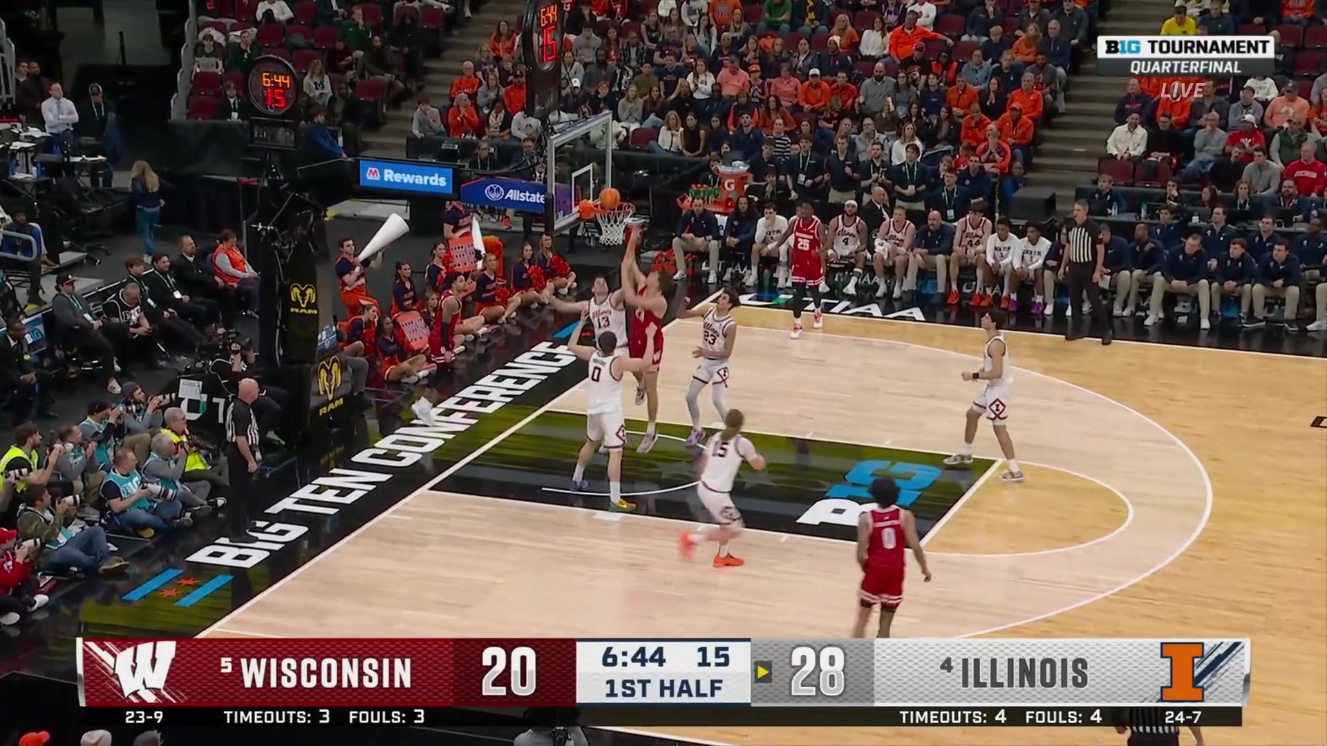 Will Garlock makes a two-point tip layup