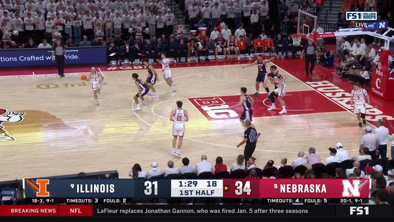 Cale Jacobsen extends the lead with a layup