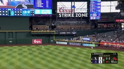 White Sox pitcher Murakamio shows off his impressive range