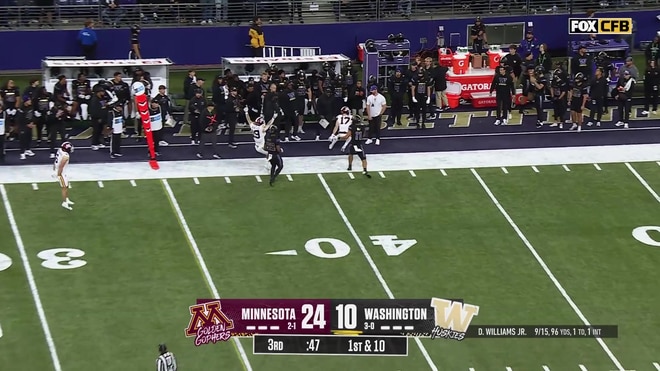John Nestor intercepts Demond Williams Jr. pass