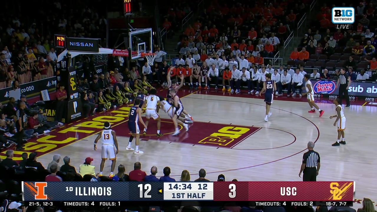 Ben Humrichous Sinks Three-Pointer for Illinois