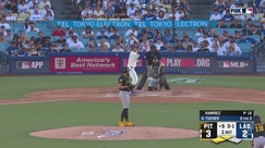Kyle Tucker knocks a two-run single to right field