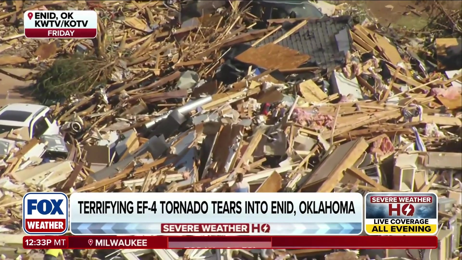 Terrifying EF-4 tornado tears into Enid, Oklahoma