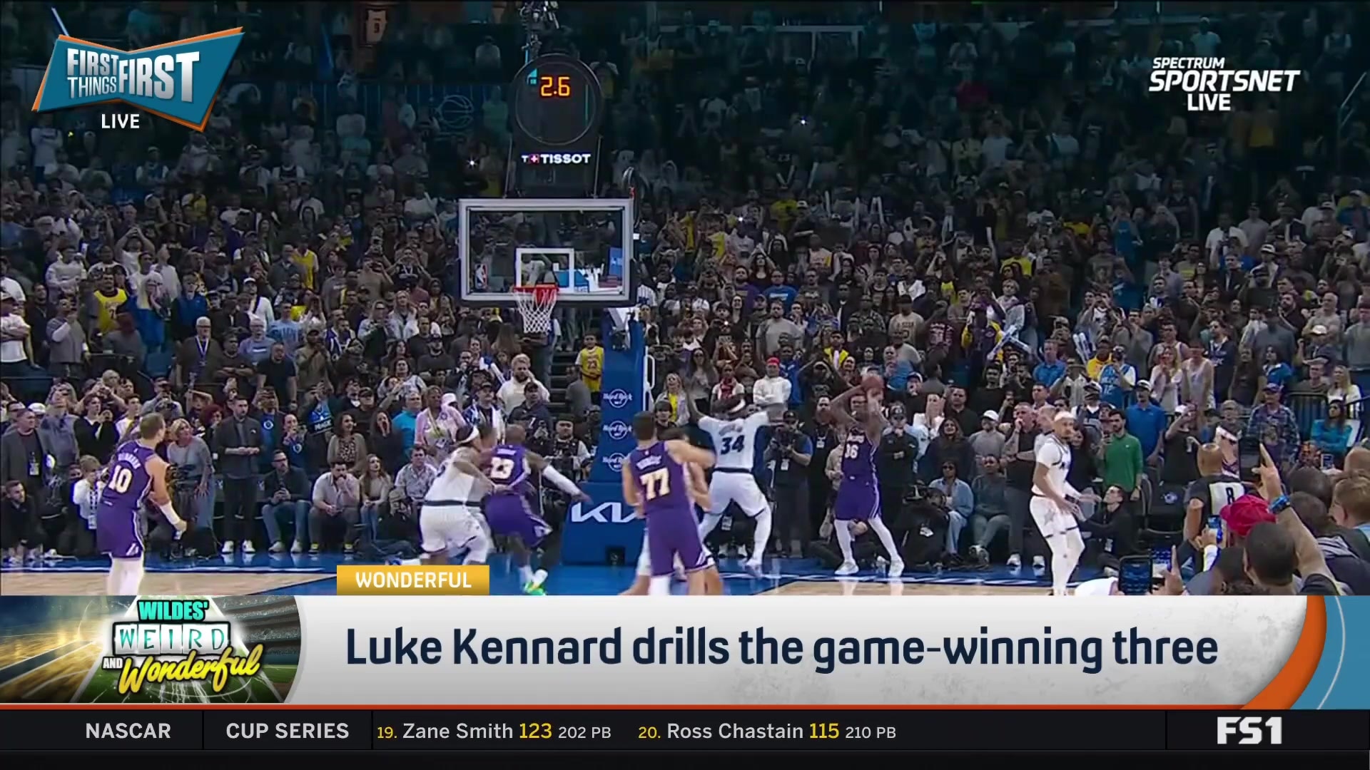 Luke Kennard drills game-winning three for the Lakers