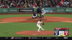 Aaron Judge hits RBI single and advances on error