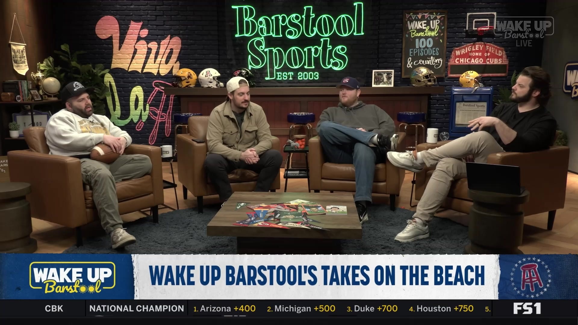 Jerry confesses his lifelong phobia of sand and dislike for the ocean