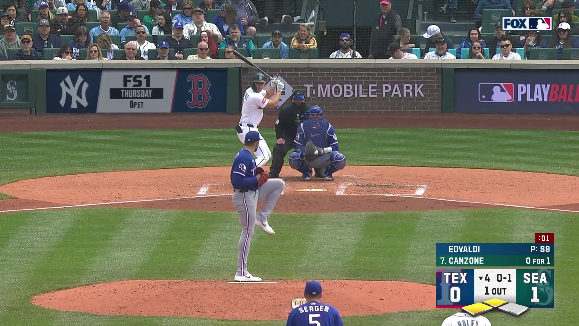 Dominic Canzone drives in two runs with a single