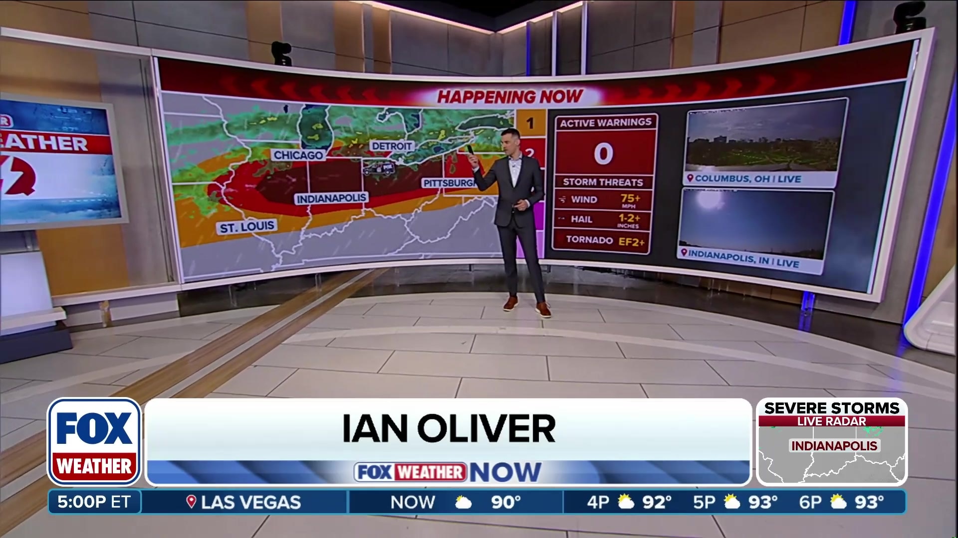 Meteorologist Ian Oliver details severe weather threats across Midwest