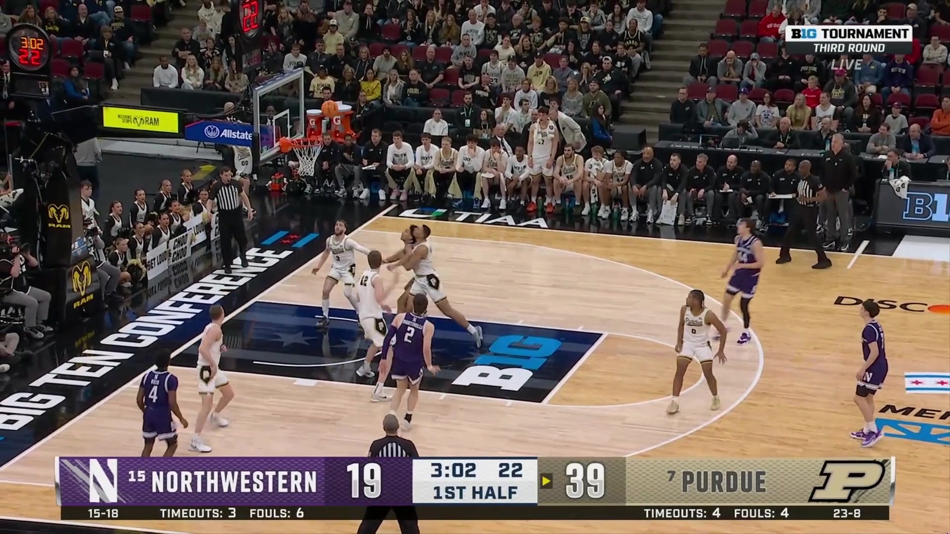 Nick Martinelli makes a fading jumper off an Angelo Ciaravino assist