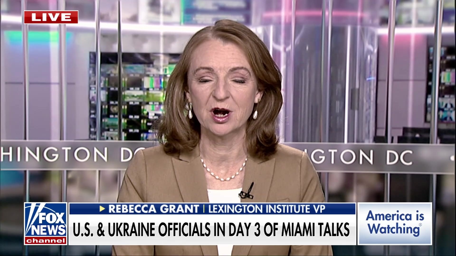 National Security Analyst Rebecca Grant: Putin's military options are few, Ukraine needs strong support