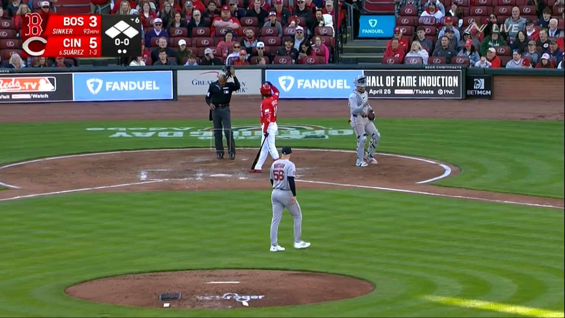 Reds' Eugenio Suárez challenges back-to-back pitches, gets BOTH calls overturned vs. Red Sox