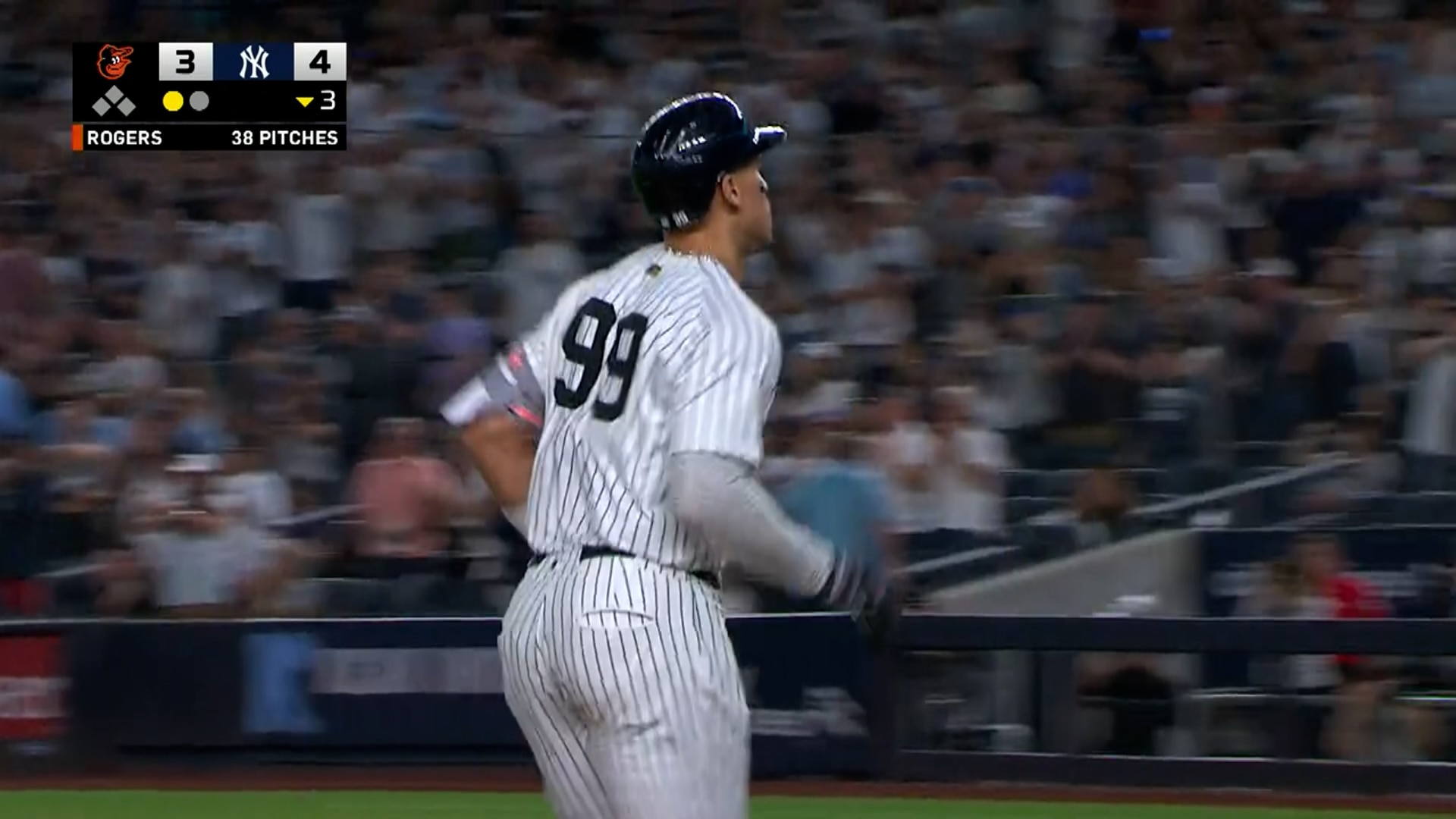 Aaron Judge Hits 52nd Home Run, Leading Yankees Against Orioles
