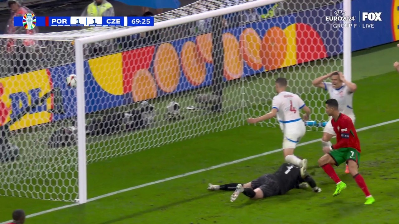 Portugal draws even with Czechia after an own goal | UEFA Euro 2024