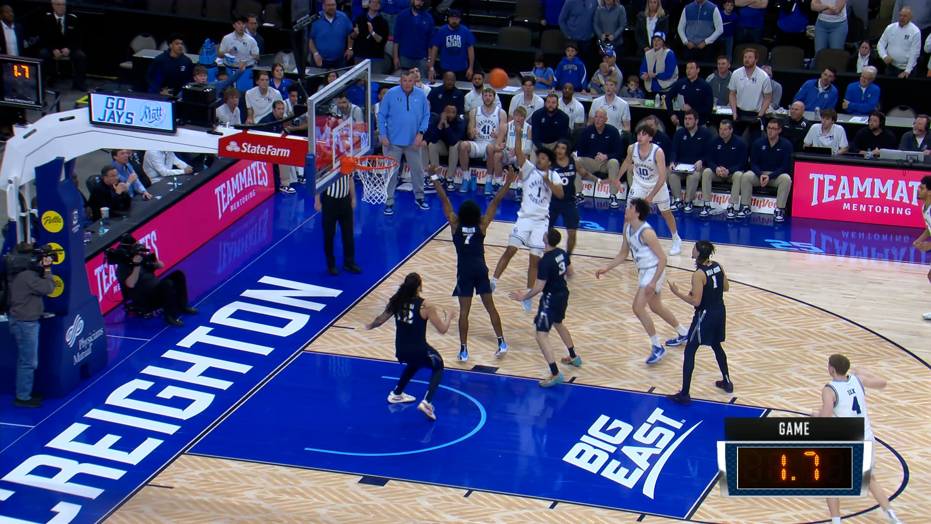 Creighton's Austin Swartz hits game-winning mid-jumper off the glass vs. Xavier