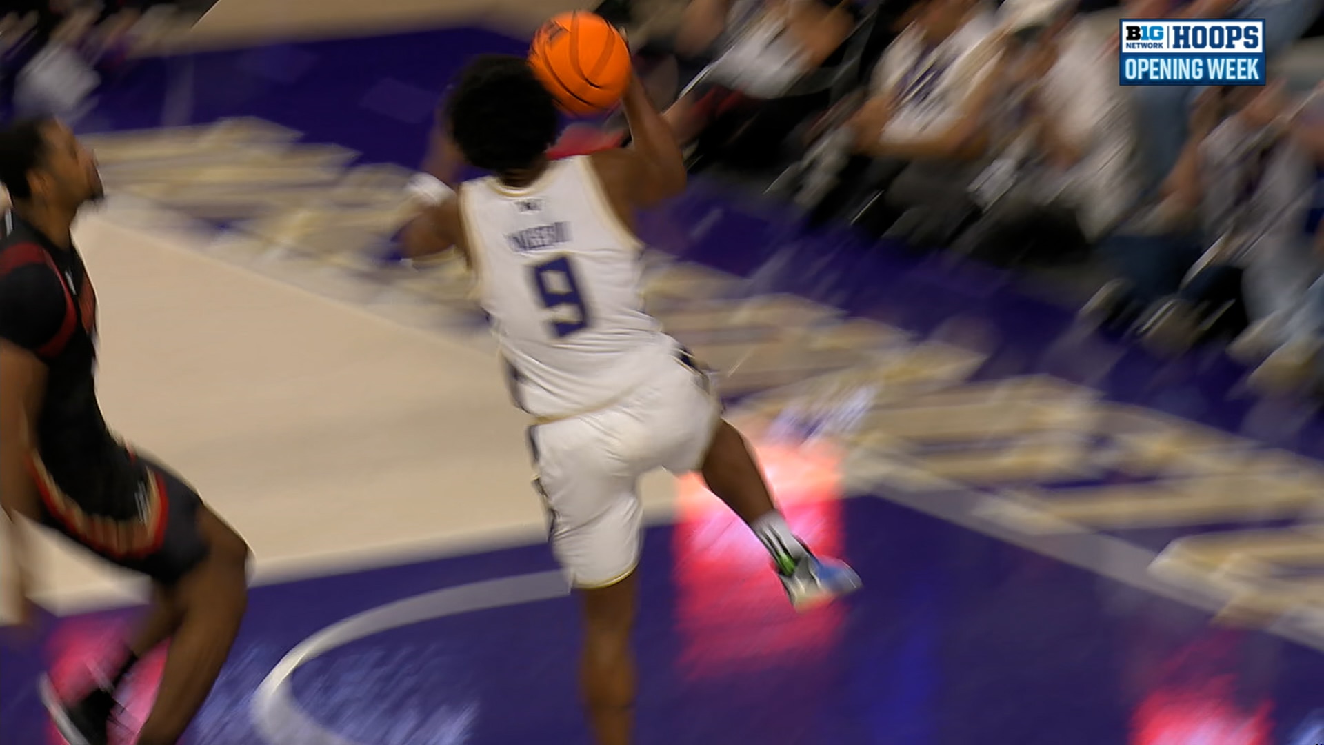 Washington's Wesley Yates III throws down one-handed jam in transition vs. Denver
