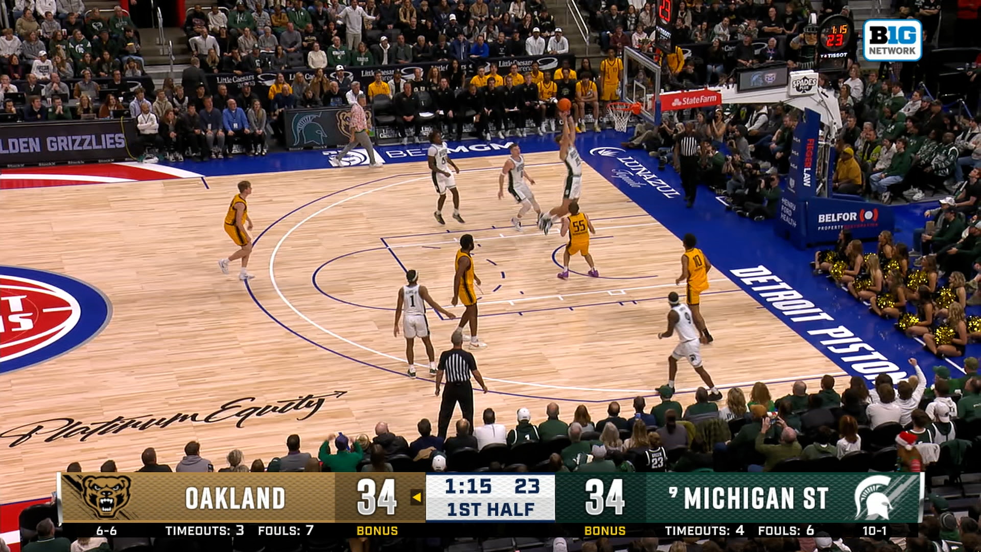 Michigan State’s Carson Cooper throws down alley-oop, taking lead against Oakland