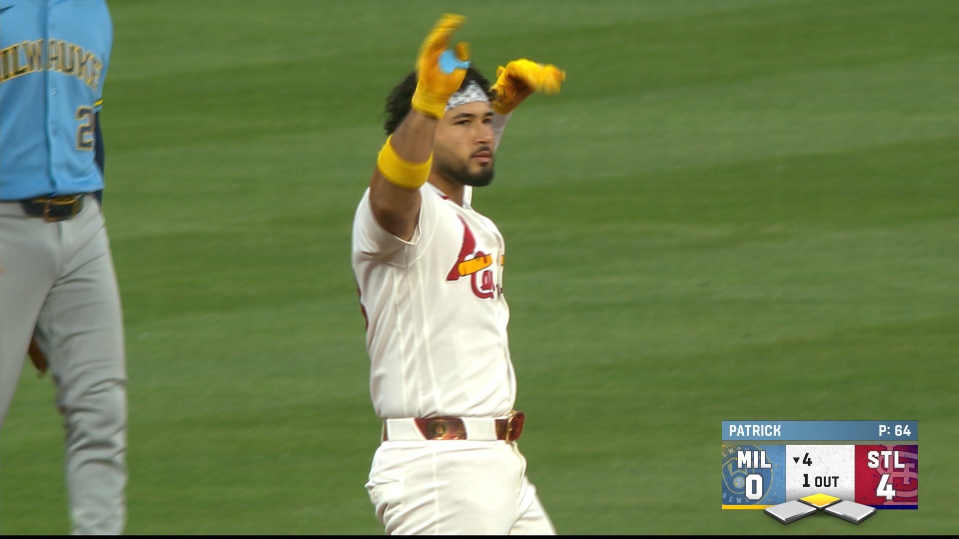 Cardinals' Iván Herrera hits bases clearing three-run double, extending lead over Brewers