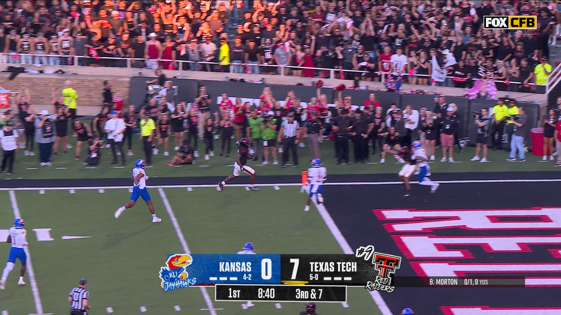 Texas Tech's Behren Morton throws 21-yard TD to Terrance Carter Jr., extending early lead over Kansas