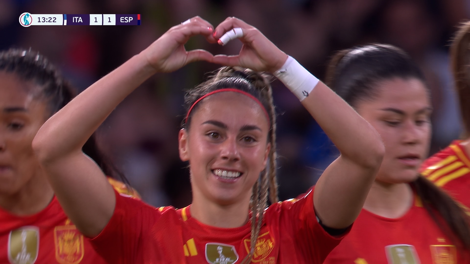 Athenea Del Castillo and Alexia Putellas combine and Spain draws level with Italy 1-1
