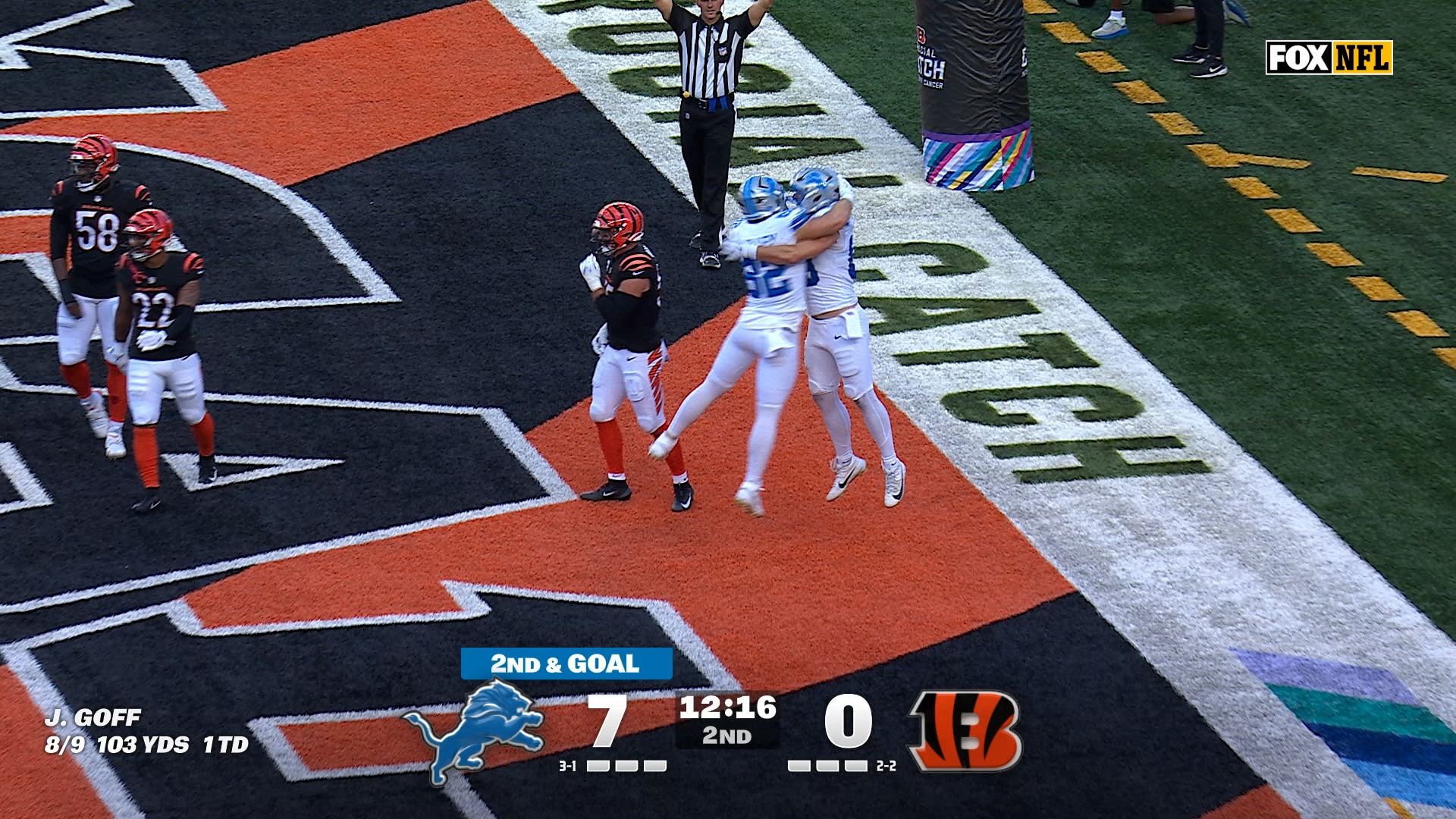 RB David Montgomery throws a three-yard TD to Brock Wright to extend Lions' lead over Bengals