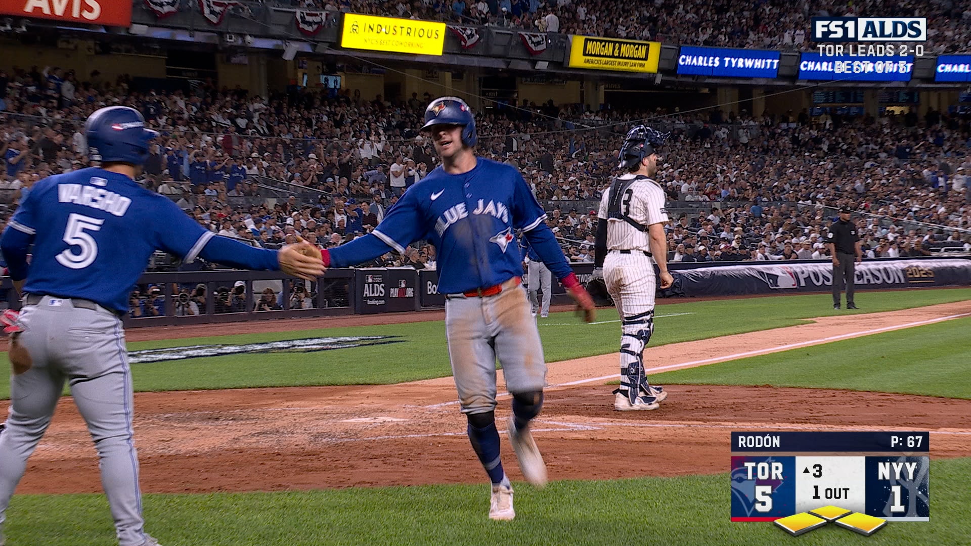 Blue Jays' four-run inning extends their lead to 6-1 over Yankees in ALDS