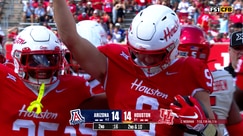 Conner Weigman connects with Tanner Koziol for the 15-yard TD, giving Houston the lead over Arizona