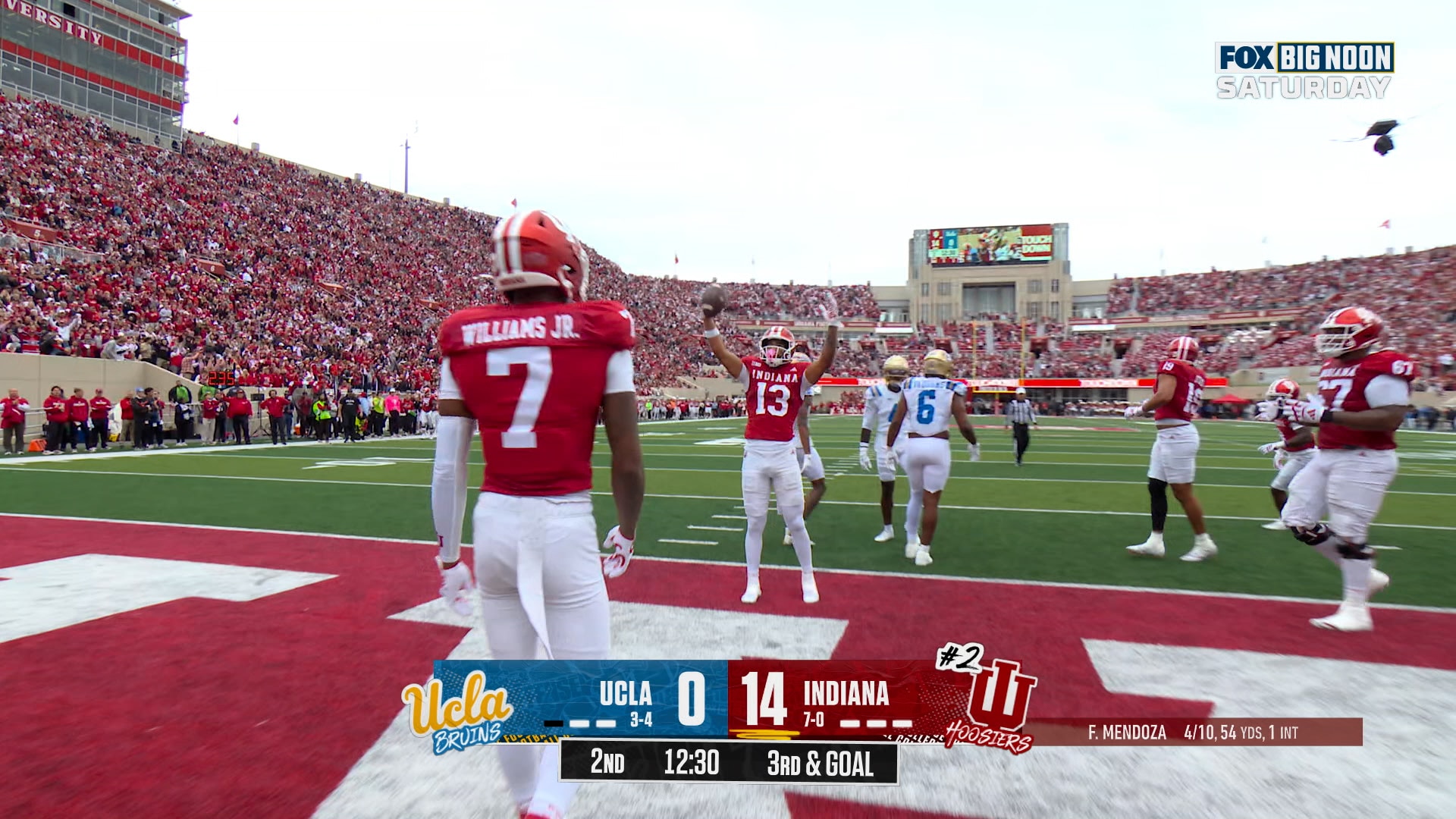 Fernando Mendoza finds Elijah Sarratt for a TD to put Indiana up 21-0 over UCLA
