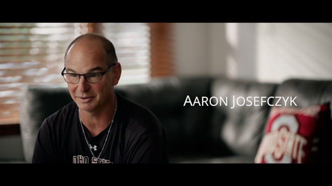 The Incredible Story of Ohio State superfan and photographer Aaron Josefczyk 