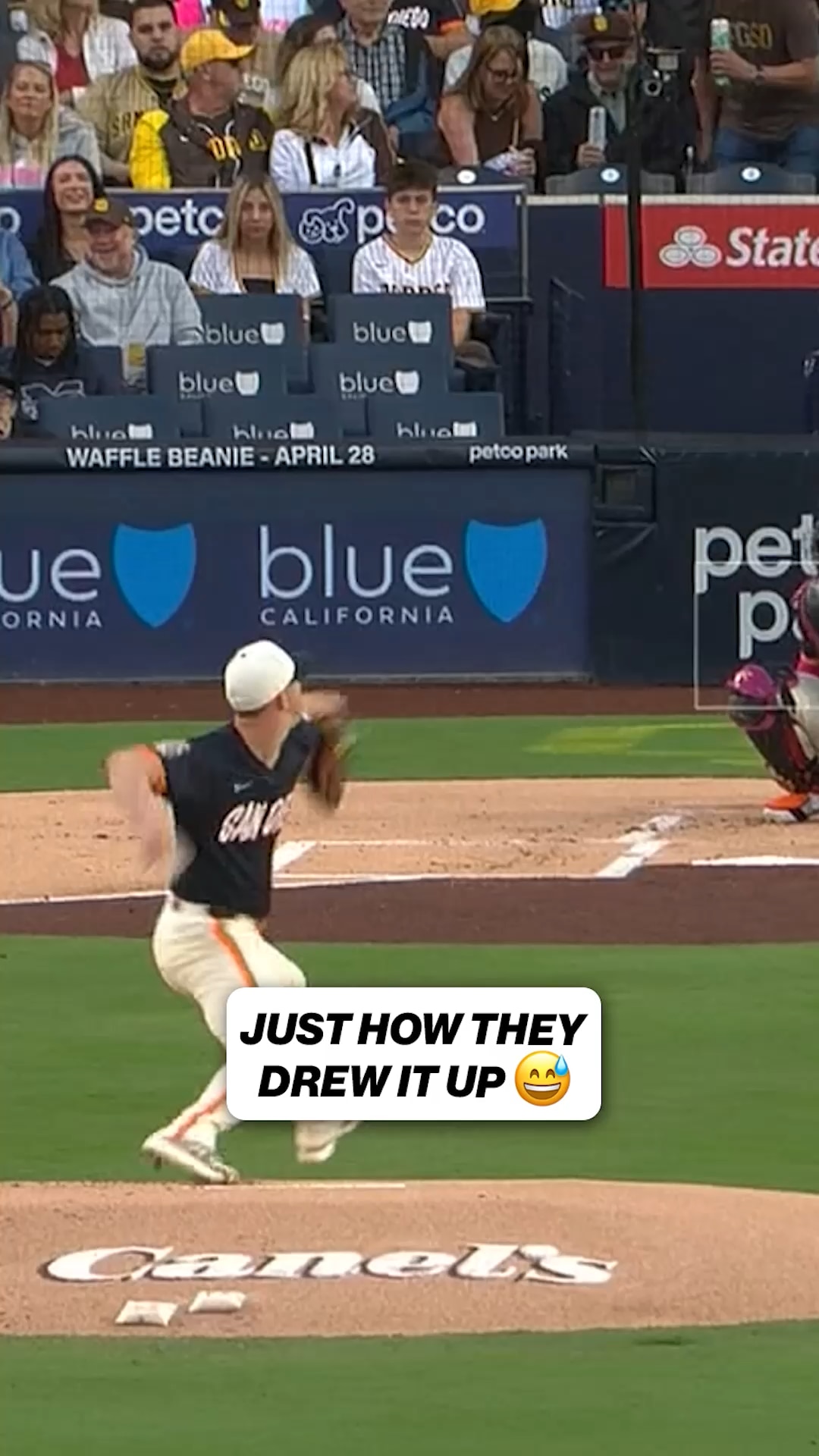 WHAT A DOUBLE PLAY TURN 😱