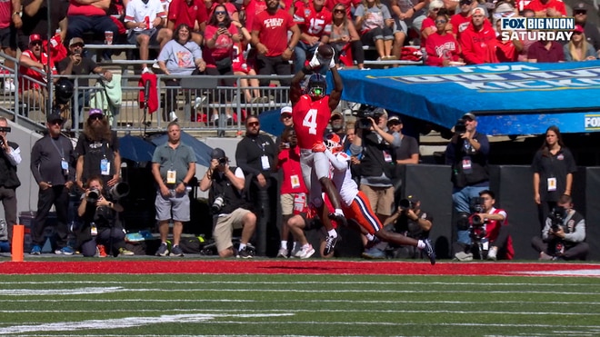 Jeremiah Smith Hauls in Tough TD to Give Ohio State 7-0 Lead Over Illinois