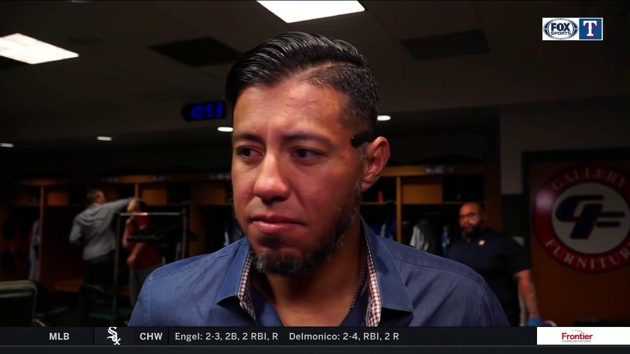 Yovani Gallardo holds the Astros in 11-2 win on the road