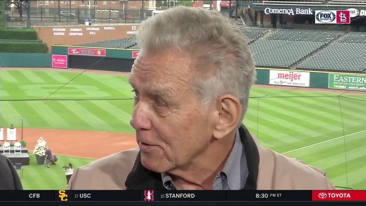 Tim McCarver on Mark McGwire breaking the single-season home-run record