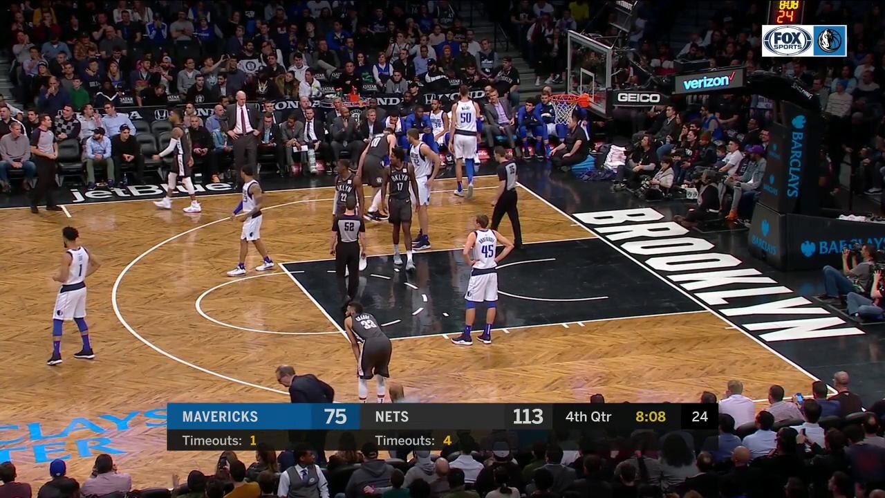 Another Check In, Another Ovation For Dirk