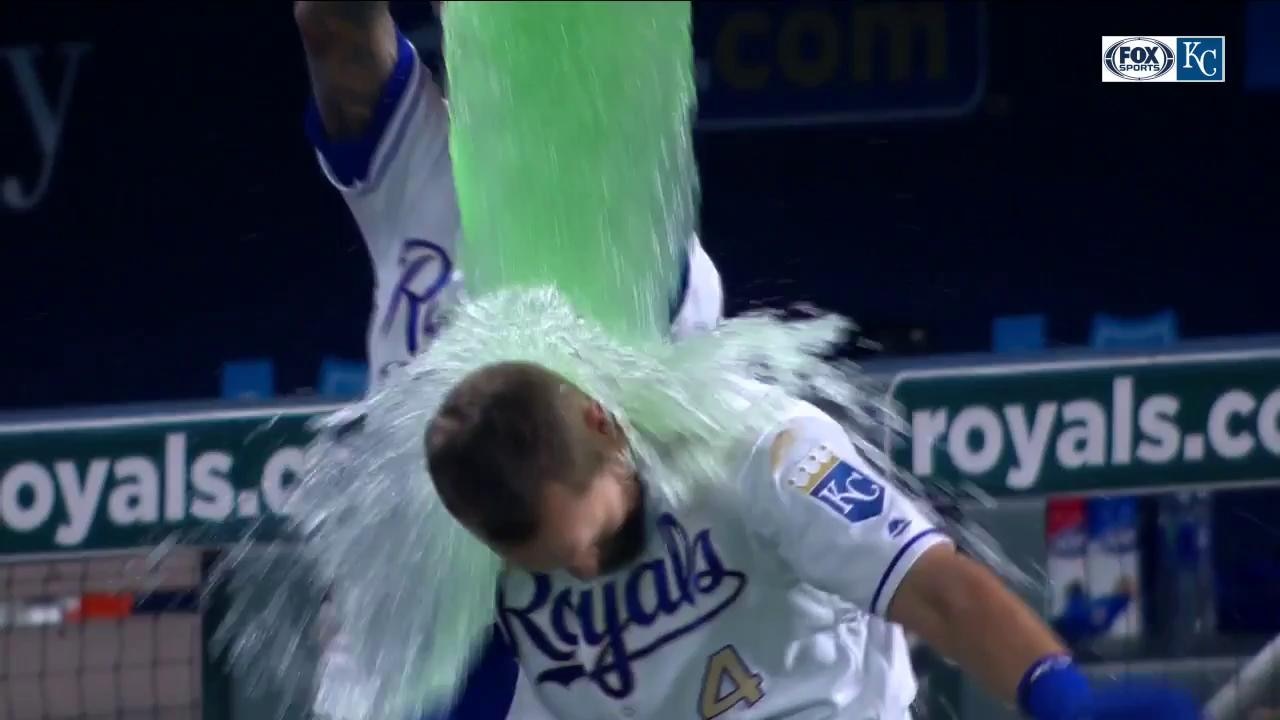 Gordon on collecting his 1,500th hit: 'I'm just very humbled'