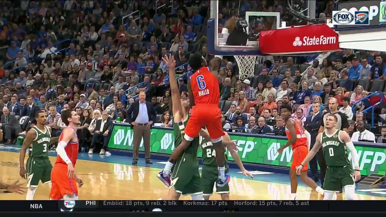 HIGHLIGHTS: Hamidou Diallo throws down incredible dunk