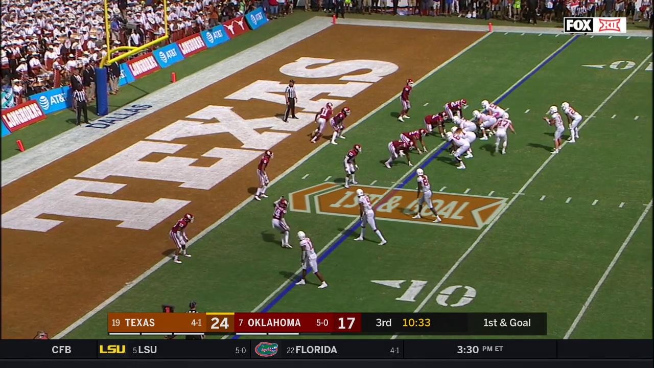 HIGHLIGHTS: Ehlinger rushes for 2nd touchdown, Texas up 31-17 | Red River Showdown