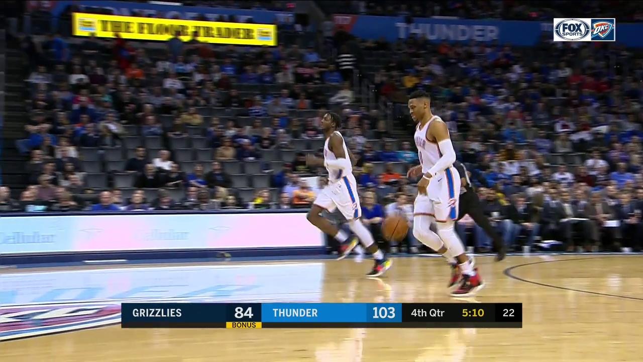 HIGHLIGHTS: Terrance Ferguson Grabs the Ally-Oop from Russ for the Dunk