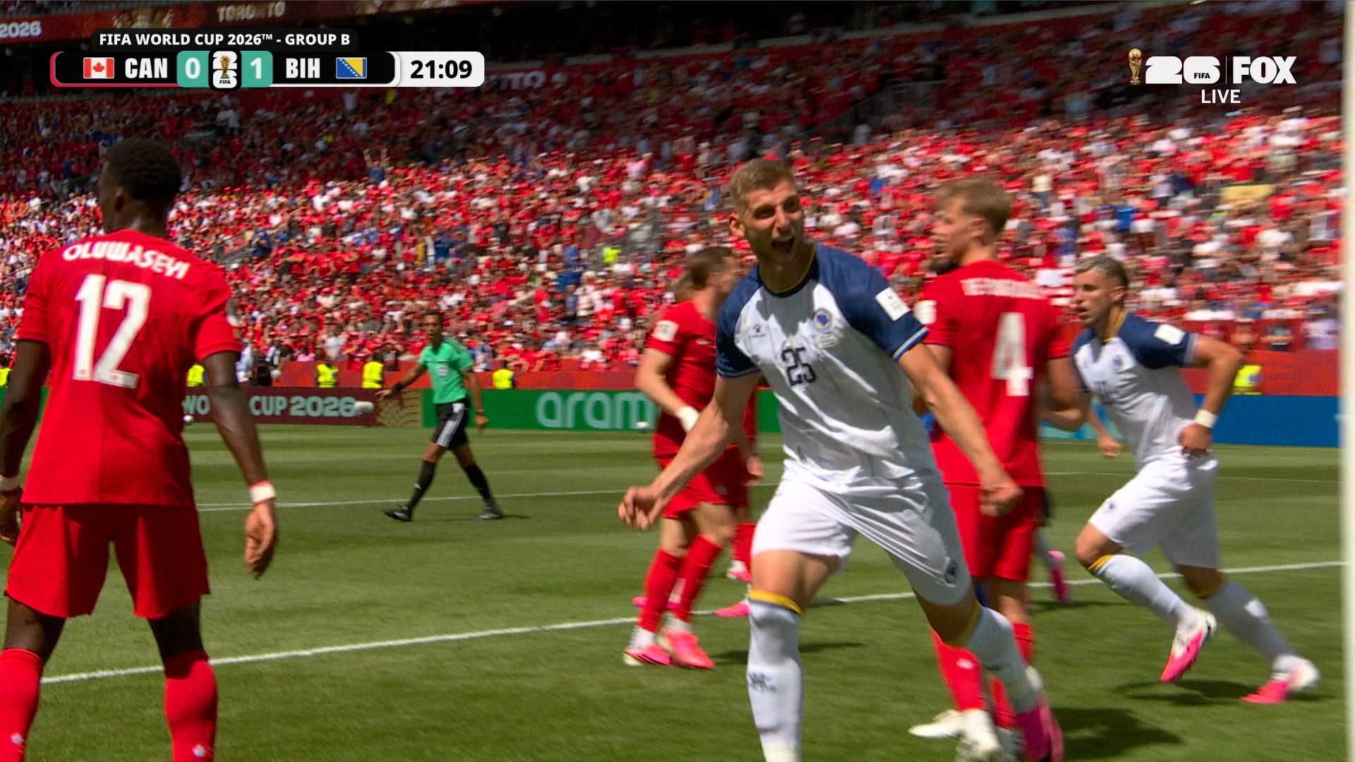 Bosnia & Herzegovina’s Jovo Lukić scores header off corner, taking lead against Canada | 2026 FIFA World Cup™